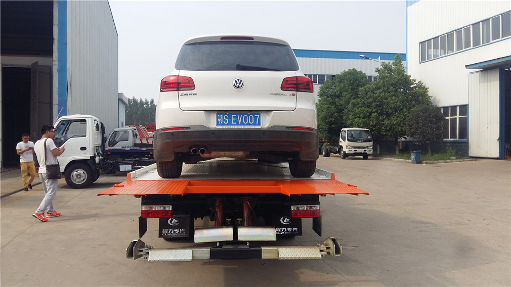 東風(fēng)多利卡藍牌一拖二清障車